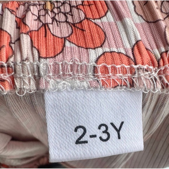 Toddler Retro Floral Bell-Bottom Overalls • 2–3Y (runs small) - Picture 4 of 4